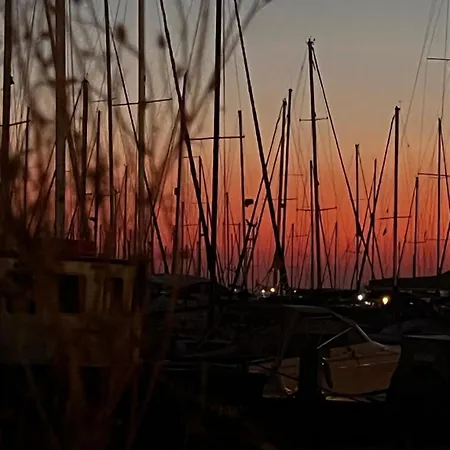 Relais Del Poggio B&B 3*